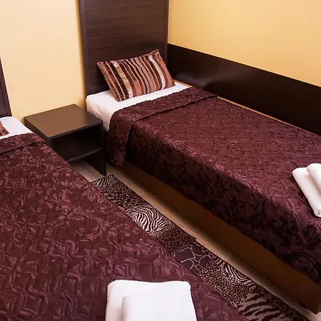 Fiesta Hotel Kyiv