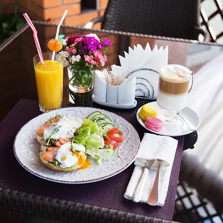 Hotel Fiesta